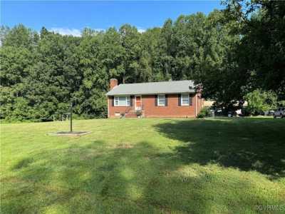 Home For Sale in Louisa, Virginia