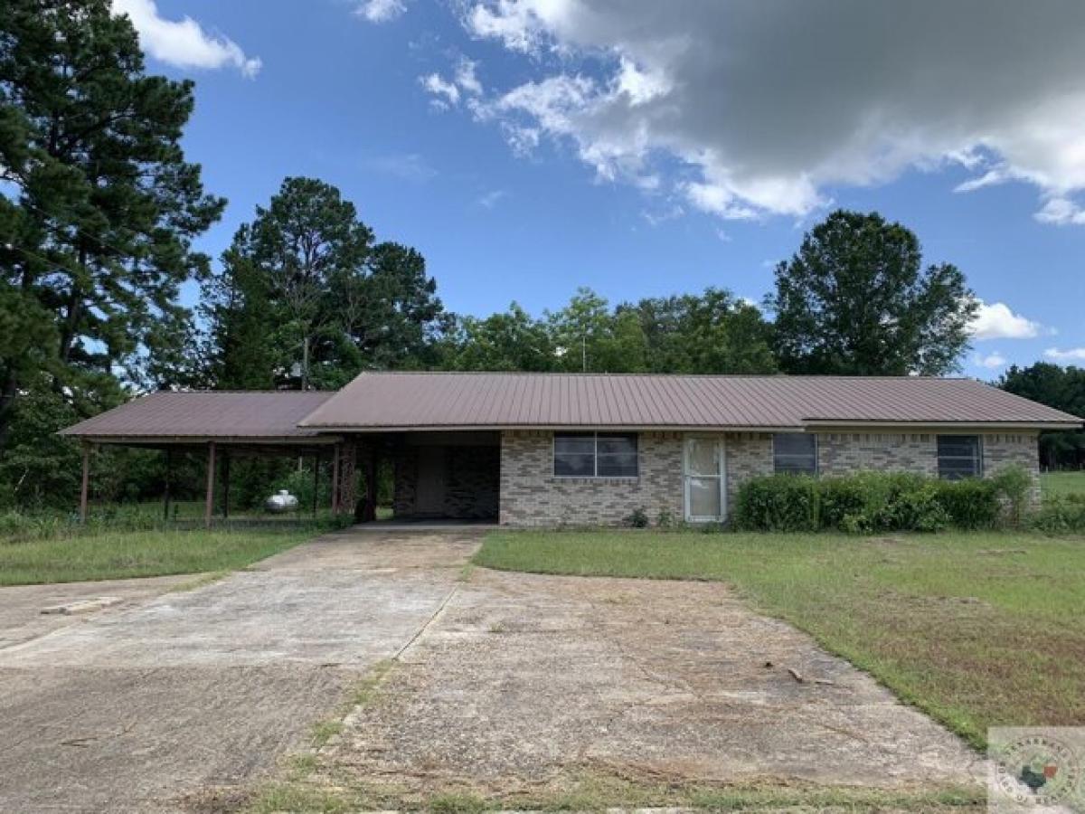 Picture of Home For Sale in Atlanta, Texas, United States