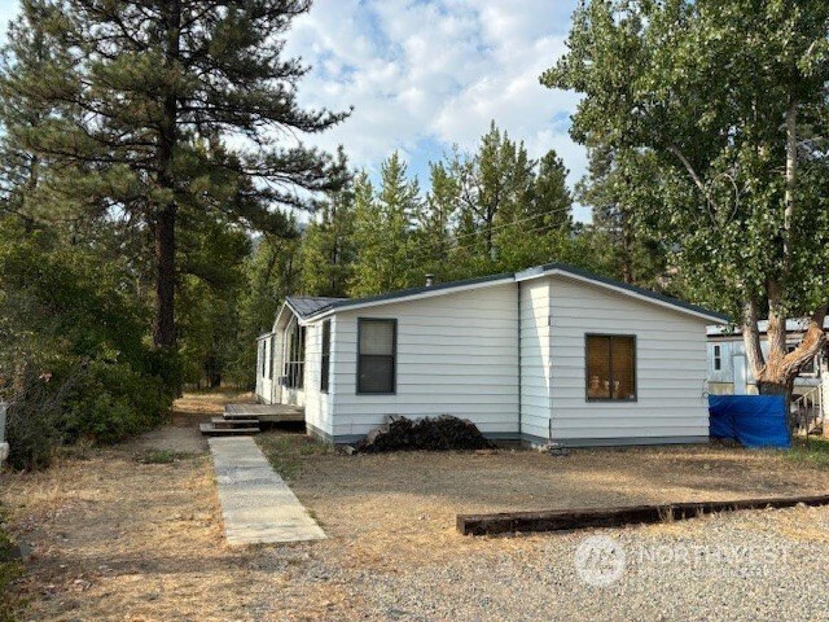 Picture of Home For Sale in Twisp, Washington, United States