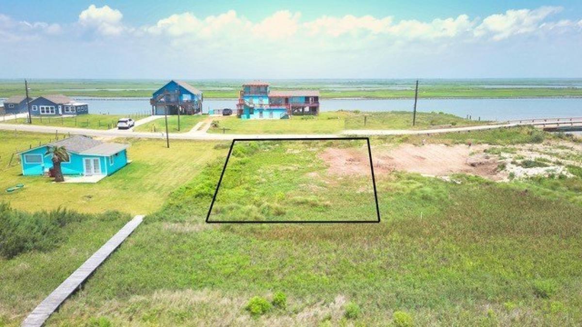 Picture of Residential Land For Sale in Sargent, Texas, United States