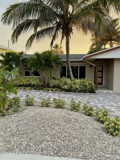 Home For Sale in Cocoa Beach, Florida