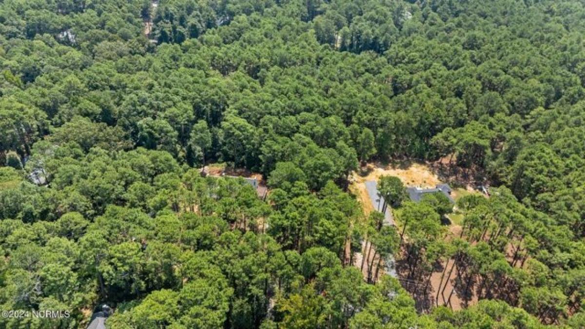 Picture of Residential Land For Sale in Southern Pines, North Carolina, United States