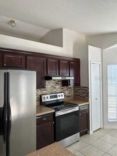 Home For Rent in Apopka, Florida