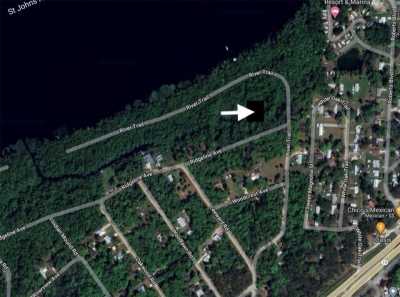 Residential Land For Sale in Satsuma, Florida