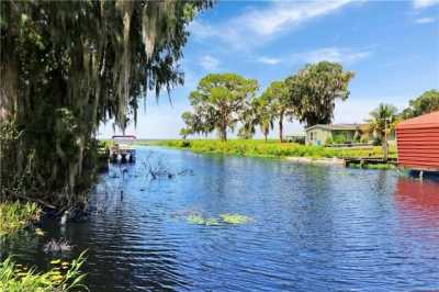 Home For Sale in Lorida, Florida