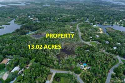 Residential Land For Sale in Crystal River, Florida