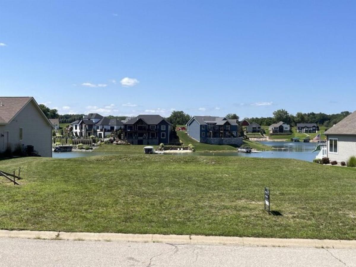 Picture of Residential Land For Sale in Hamilton, Indiana, United States