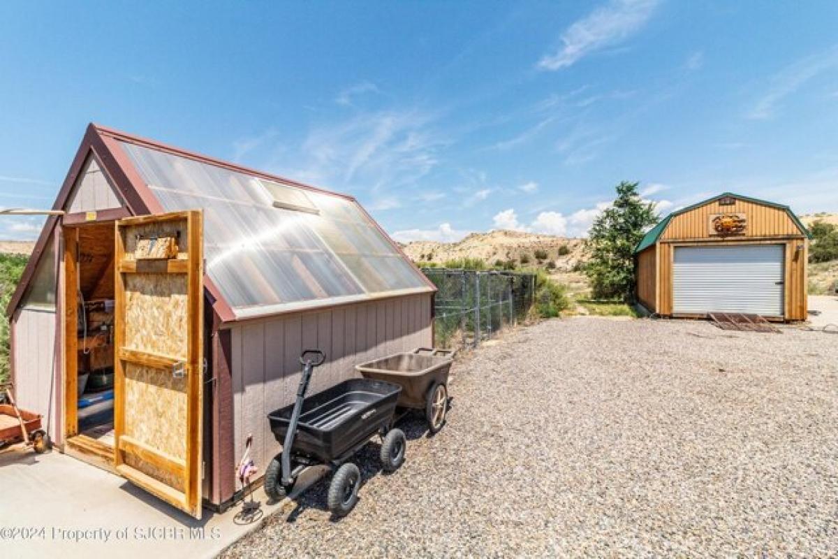 Picture of Home For Sale in Bloomfield, New Mexico, United States