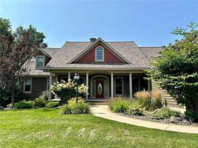 Home For Sale in Spicer, Minnesota