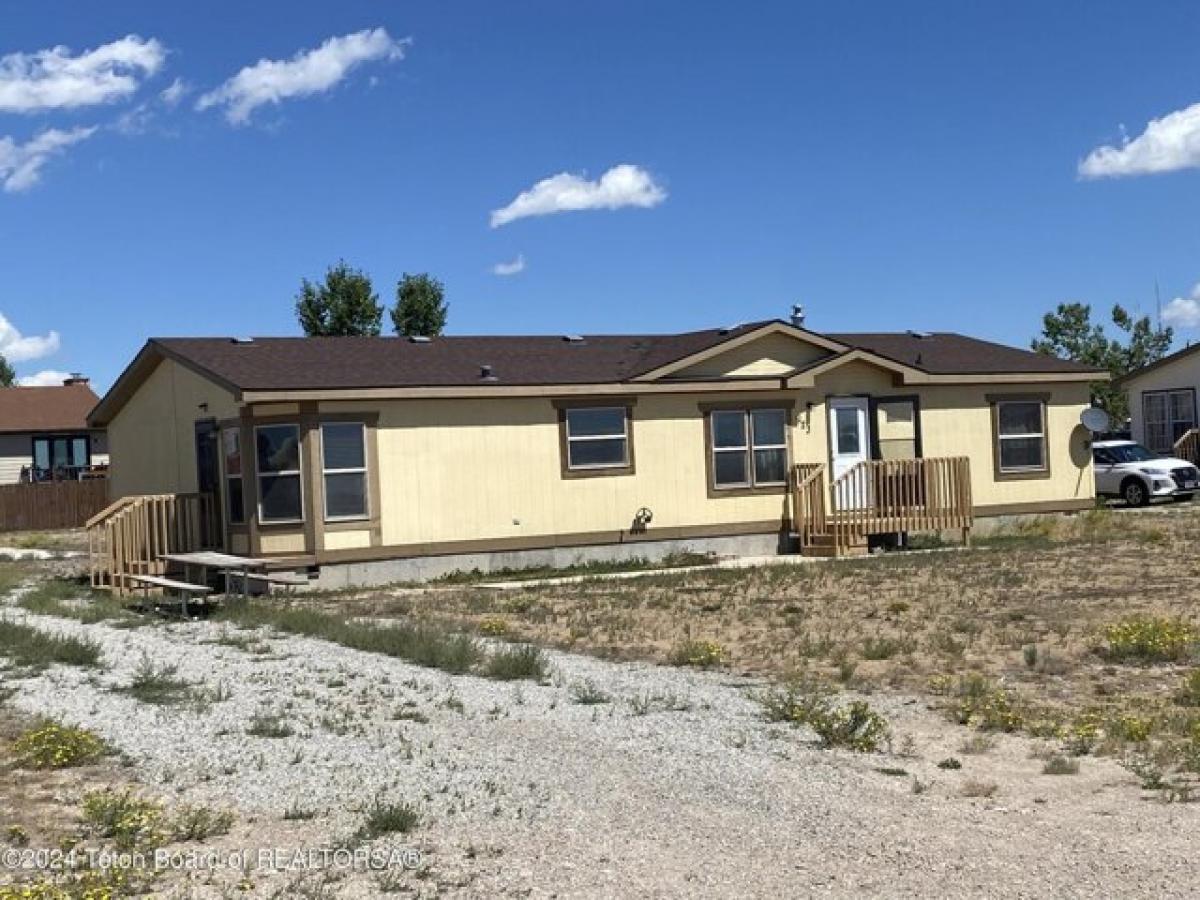 Picture of Home For Sale in Marbleton, Wyoming, United States