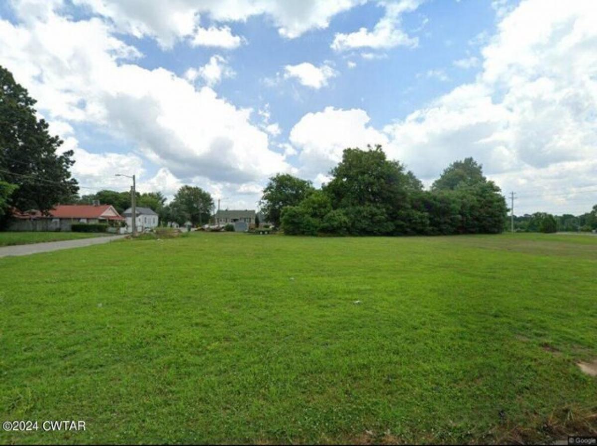 Picture of Residential Land For Sale in Jackson, Tennessee, United States