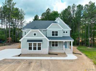 Home For Sale in Moseley, Virginia