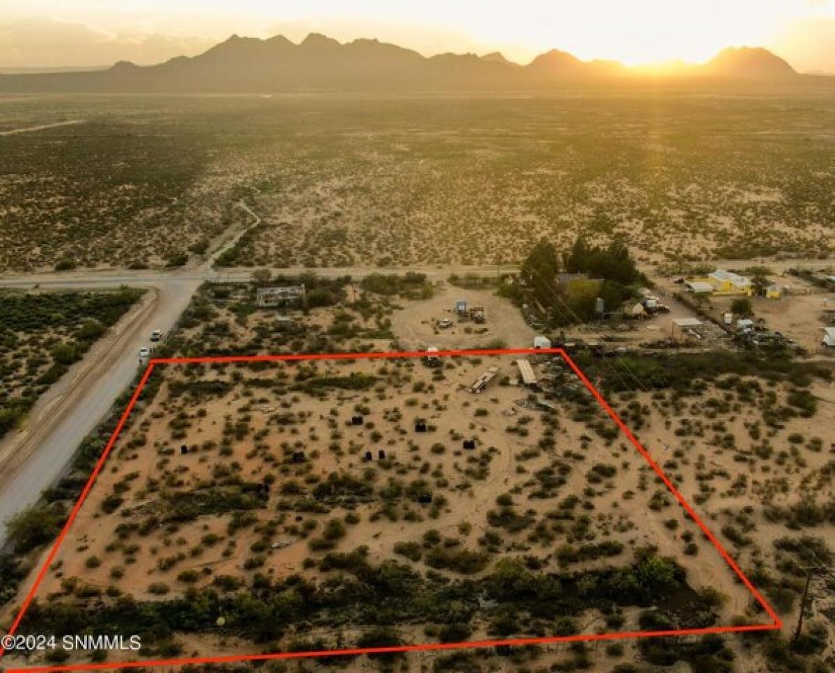 Picture of Residential Land For Sale in Las Cruces, New Mexico, United States