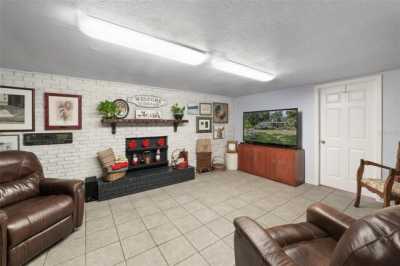 Home For Sale in Fruitland Park, Florida