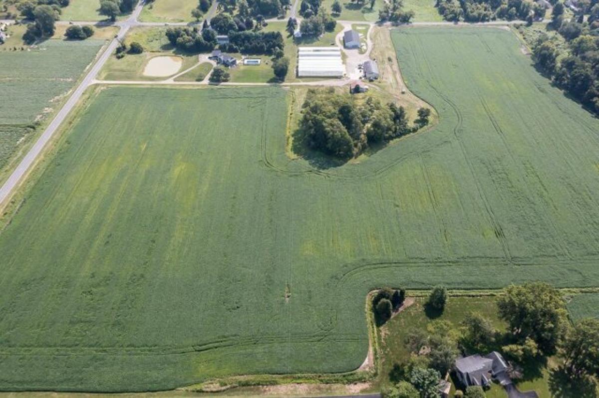 Picture of Residential Land For Sale in Byron Center, Michigan, United States