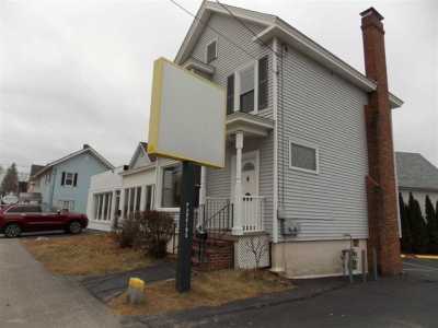 Apartment For Rent in Laconia, New Hampshire