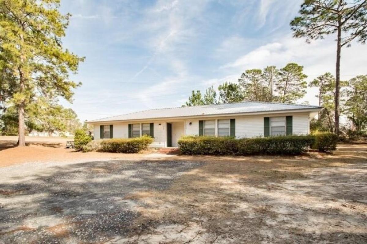 Picture of Home For Sale in Waycross, Georgia, United States