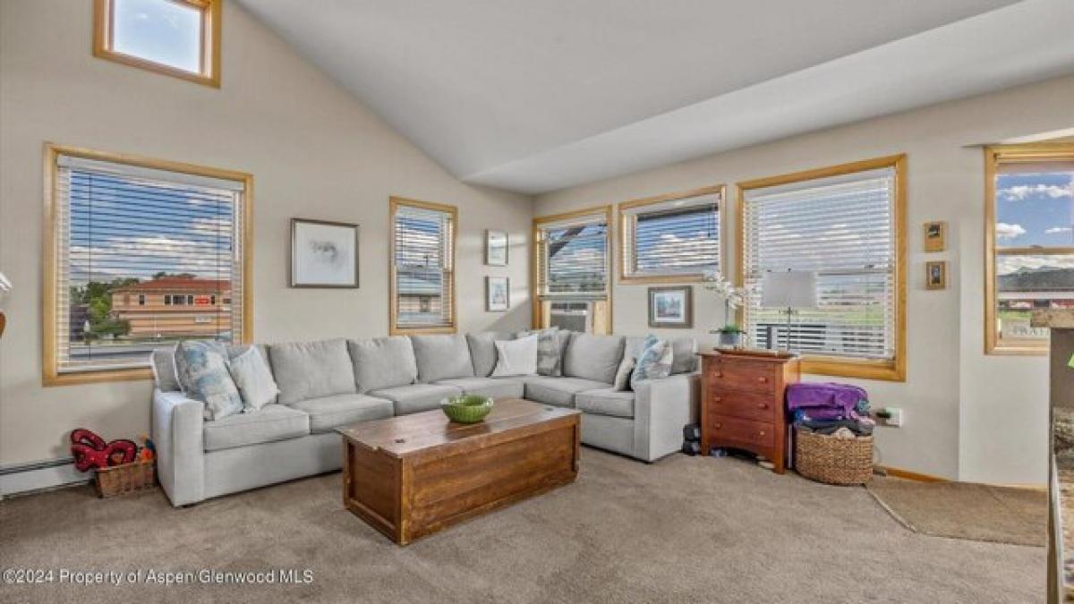 Picture of Home For Sale in Carbondale, Colorado, United States