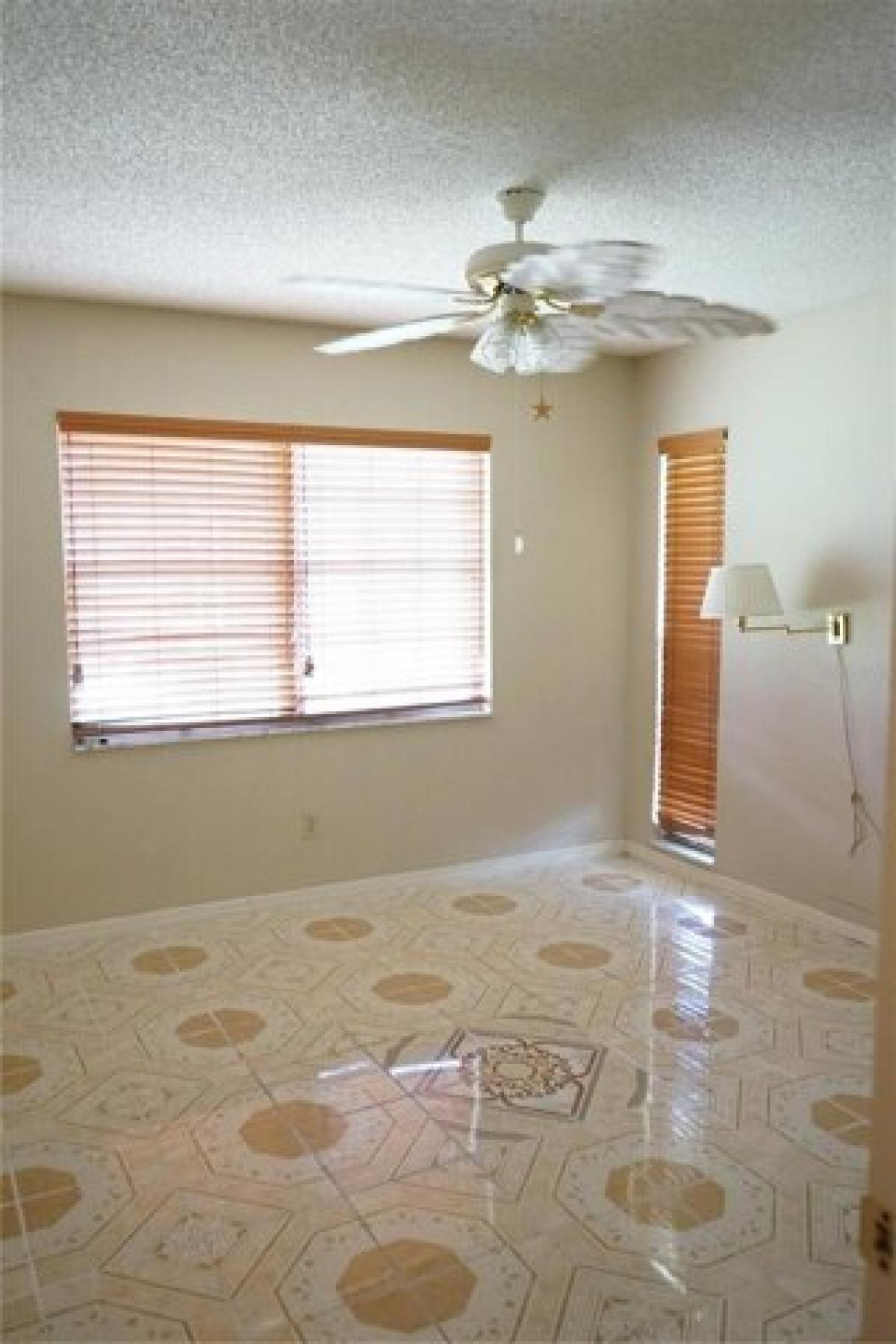 Picture of Home For Rent in Sun City Center, Florida, United States