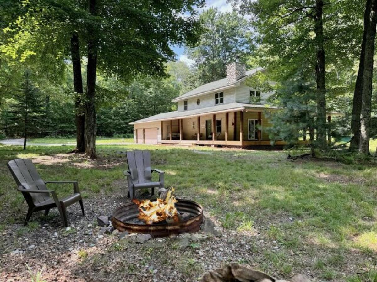 Picture of Home For Sale in Walkerville, Michigan, United States