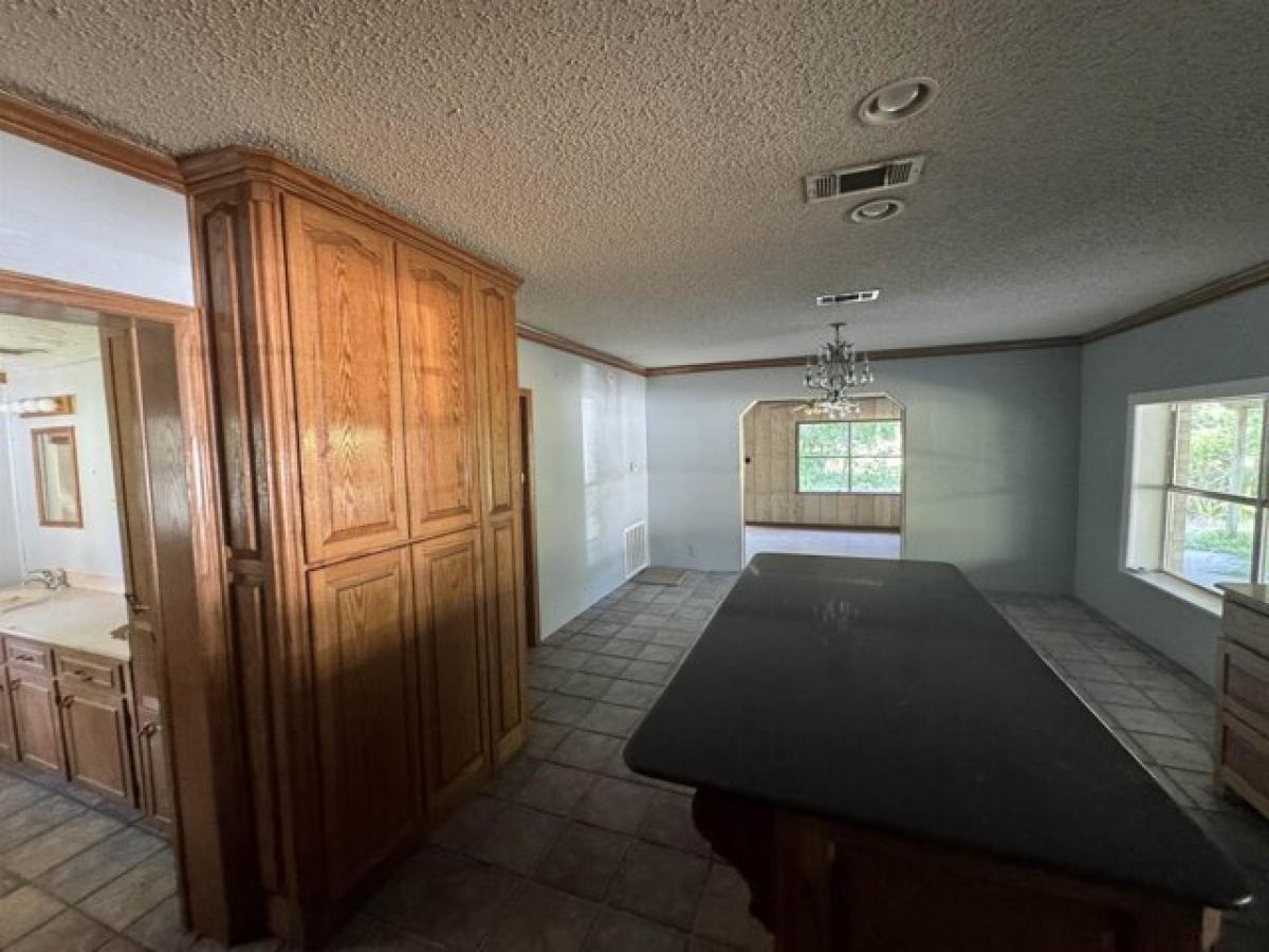 Picture of Home For Sale in Kirbyville, Texas, United States