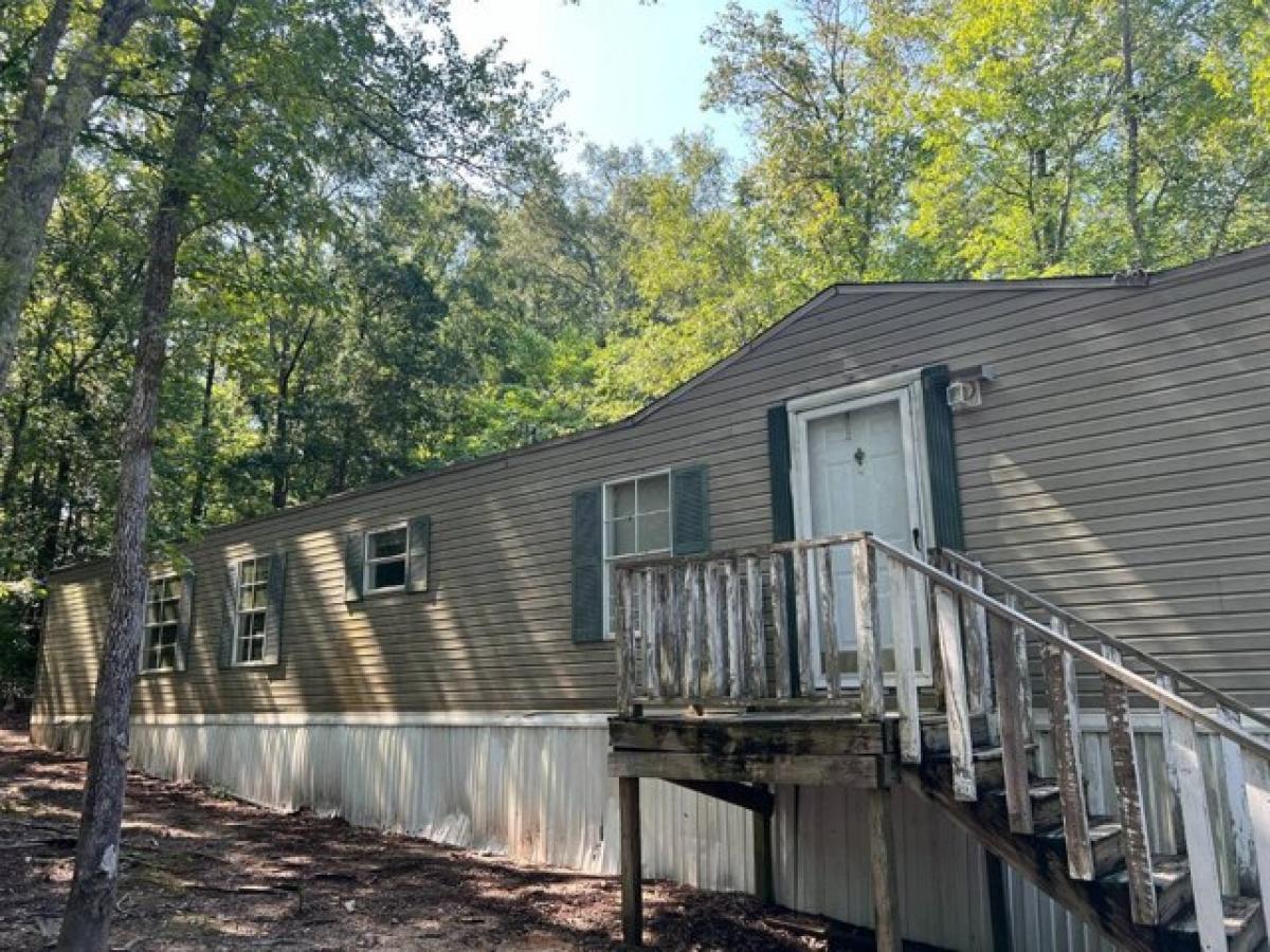 Picture of Home For Sale in Lancaster, South Carolina, United States