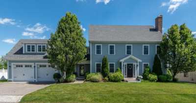 Home For Sale in Sandwich, Massachusetts