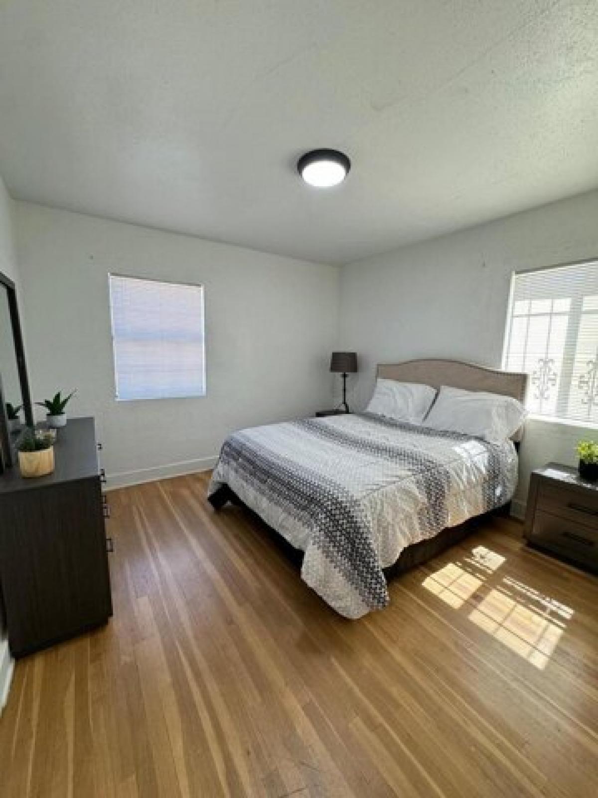 Picture of Home For Rent in Albuquerque, New Mexico, United States