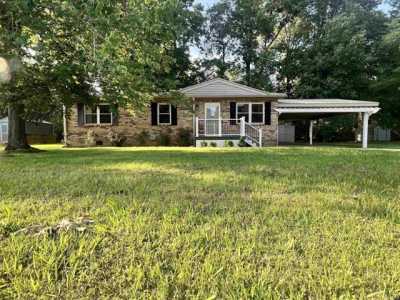 Home For Sale in Paris, Tennessee