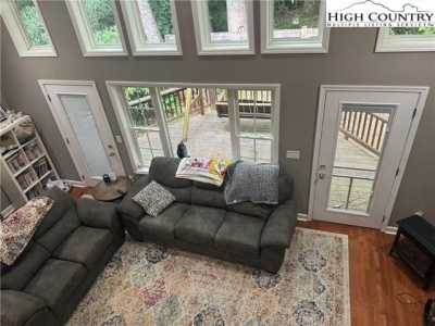 Home For Sale in Newland, North Carolina