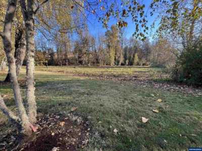 Residential Land For Sale in Salem, Oregon