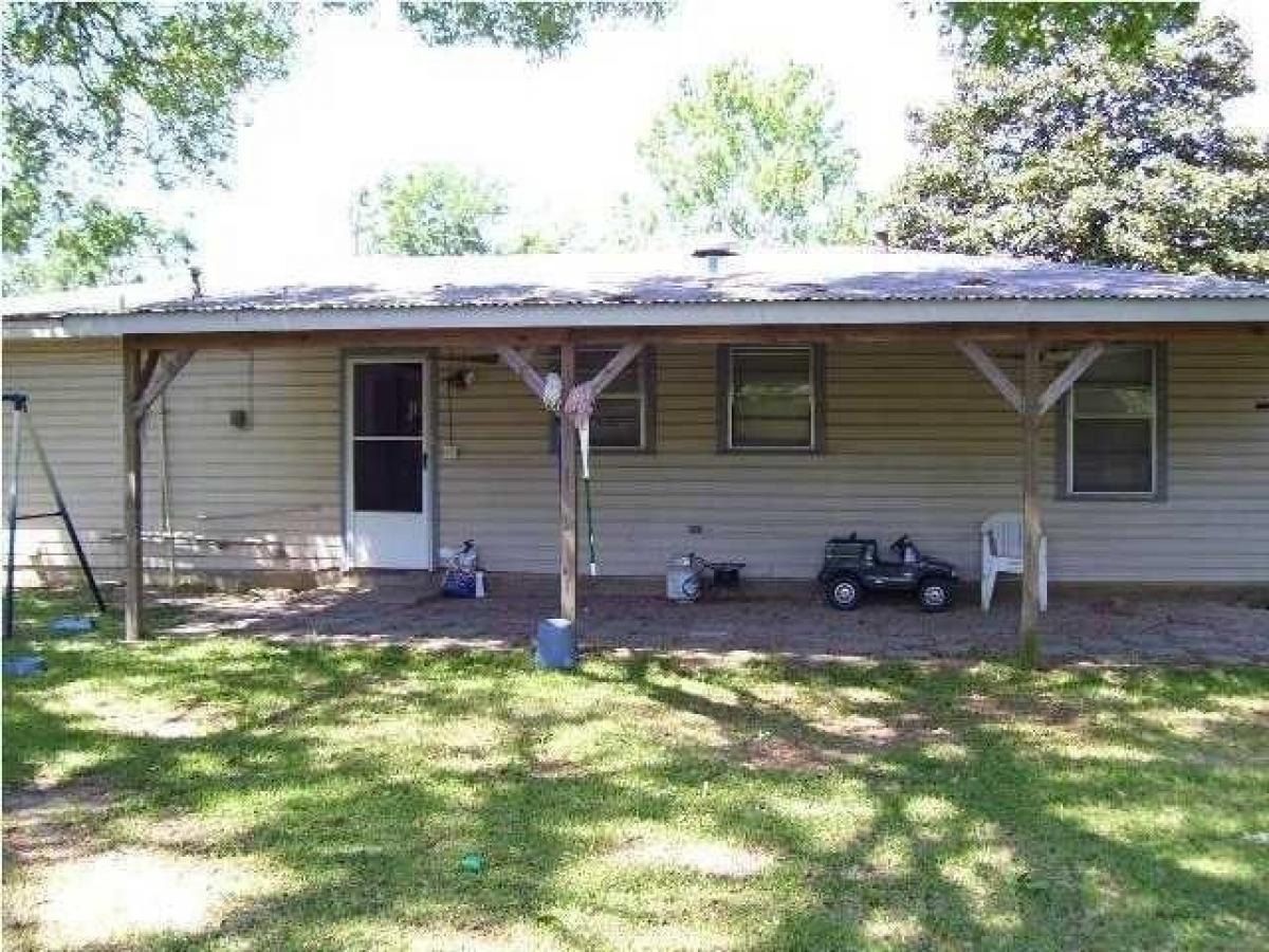 Picture of Home For Sale in Opelousas, Louisiana, United States