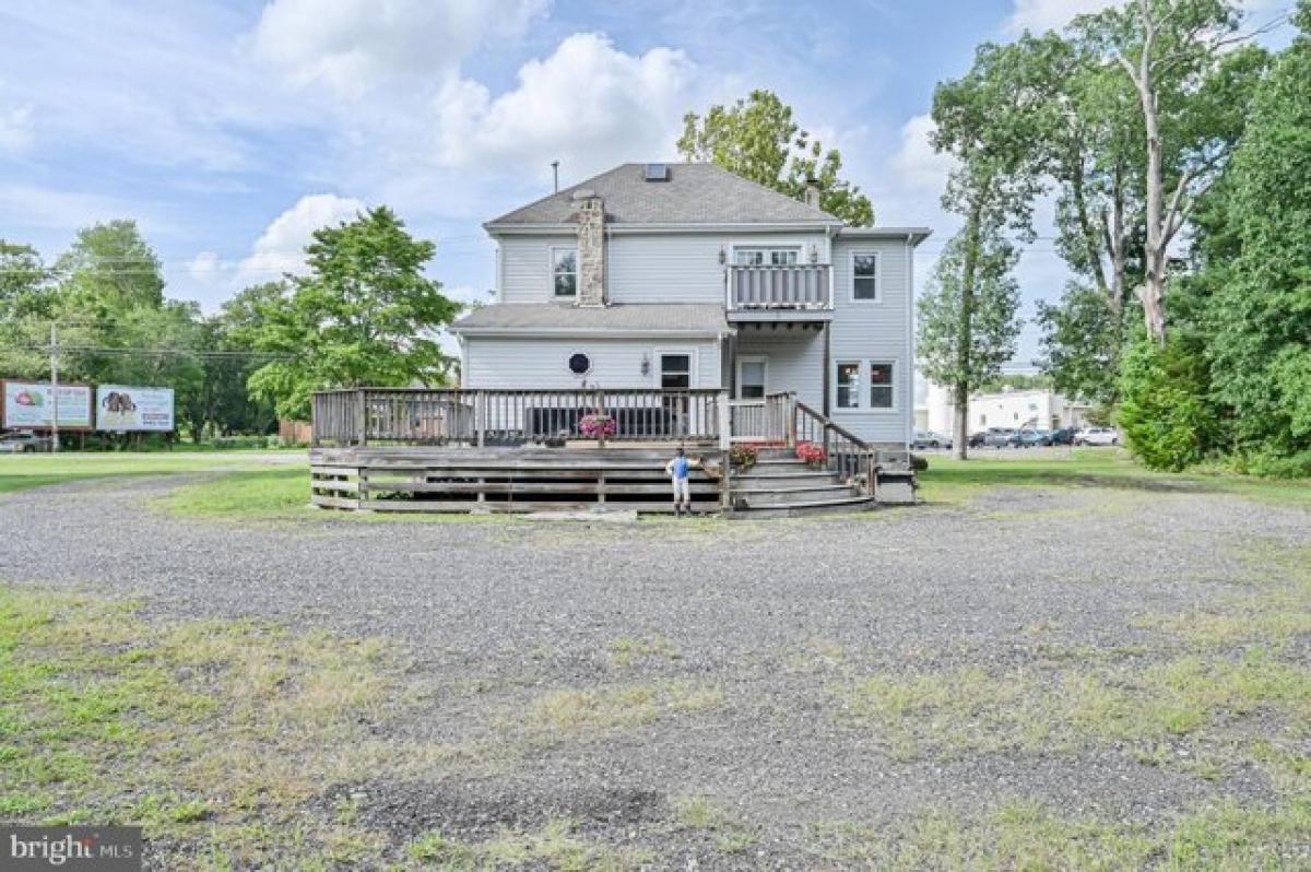 Picture of Home For Sale in Vineland, New Jersey, United States