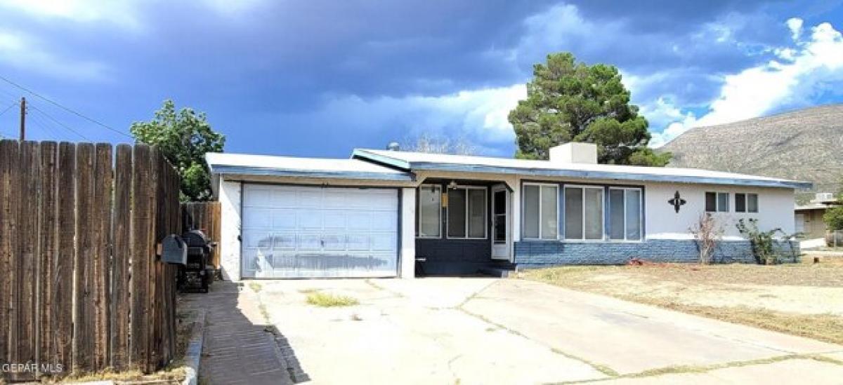 Picture of Home For Sale in Alamogordo, New Mexico, United States