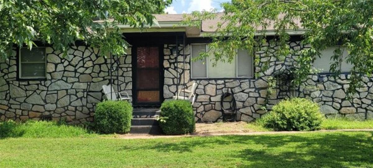 Picture of Home For Sale in Sand Springs, Oklahoma, United States