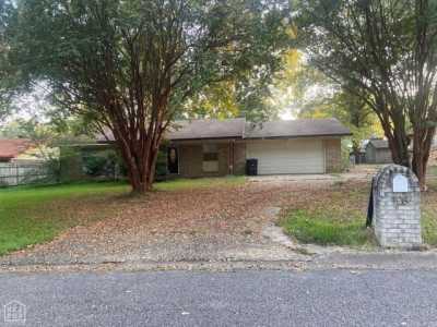 Home For Sale in Jacksonville, Arkansas