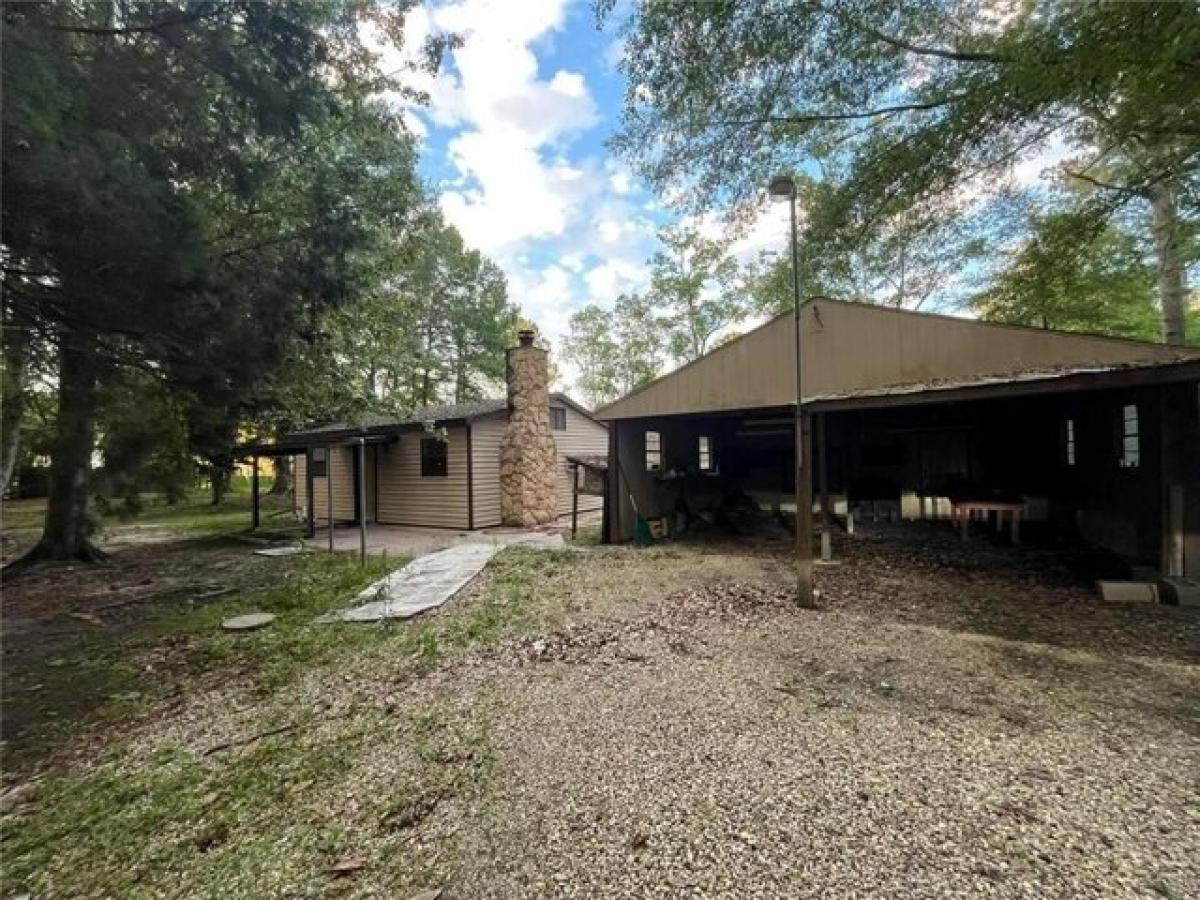 Picture of Home For Sale in Covington, Louisiana, United States