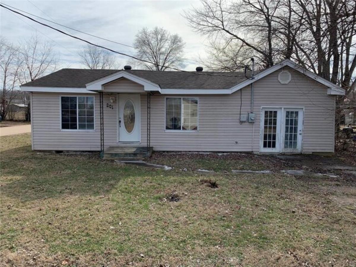 Picture of Home For Sale in Piedmont, Missouri, United States