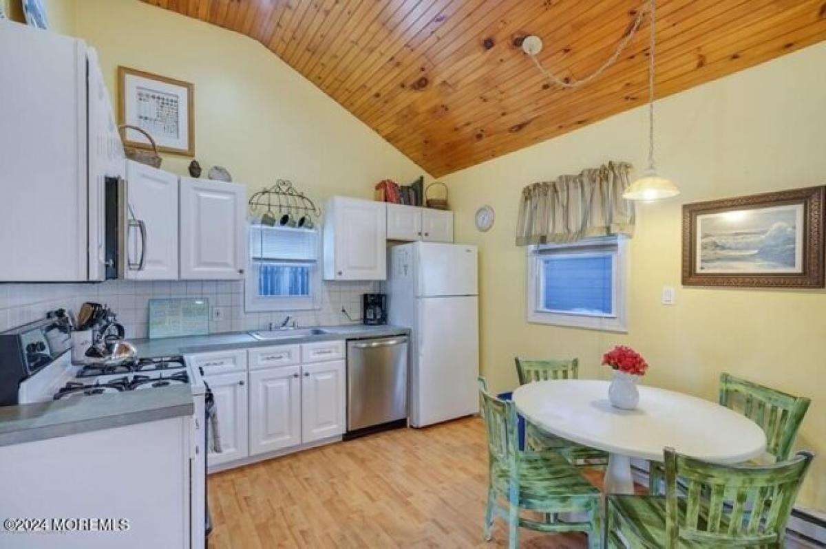 Picture of Home For Rent in Bradley Beach, New Jersey, United States