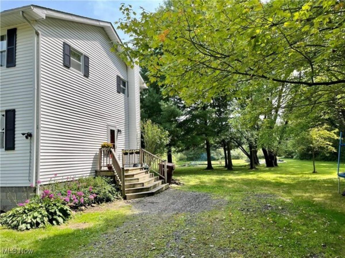 Picture of Home For Sale in Bristolville, Ohio, United States