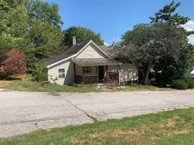 Home For Sale in Anderson, Missouri