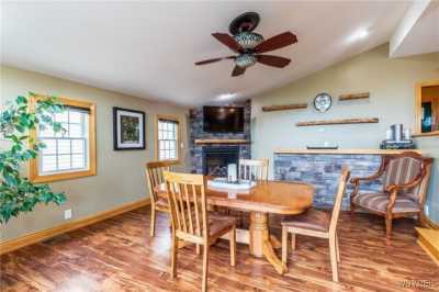 Home For Sale in Ransomville, New York