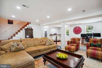 Home For Sale in Oakton, Virginia