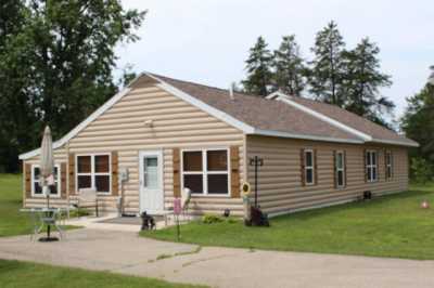 Home For Sale in Crivitz, Wisconsin