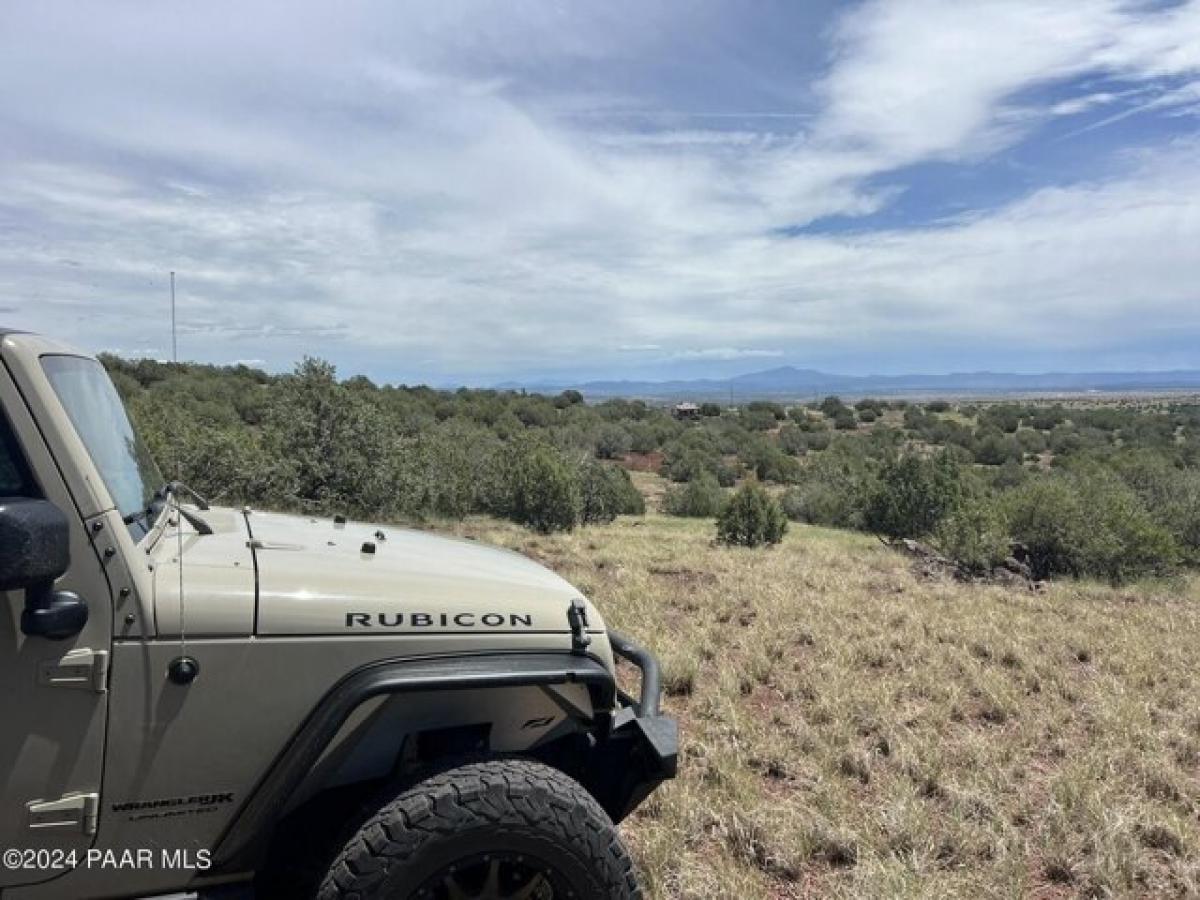 Picture of Residential Land For Sale in Ash Fork, Arizona, United States