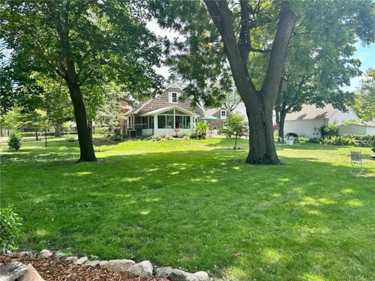 Picture of Home For Sale in Worthington, Minnesota, United States