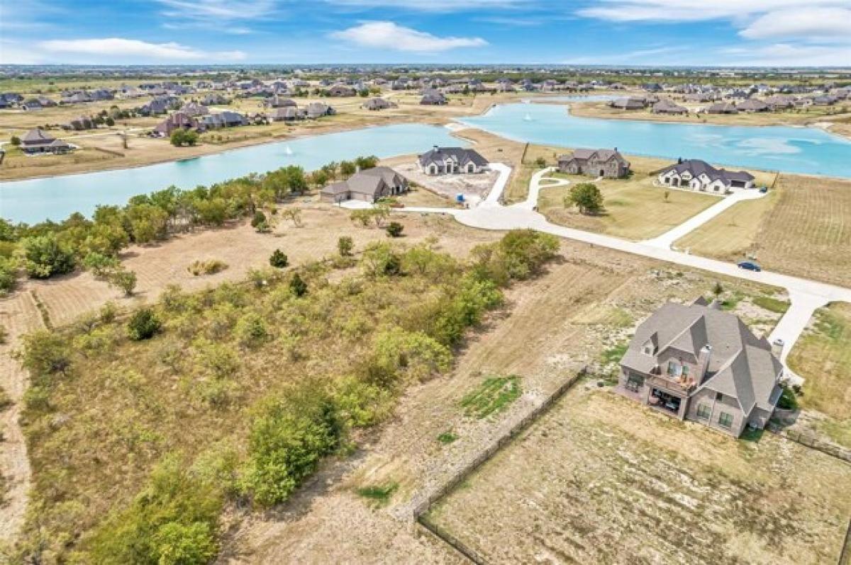 Picture of Residential Land For Sale in Rockwall, Texas, United States