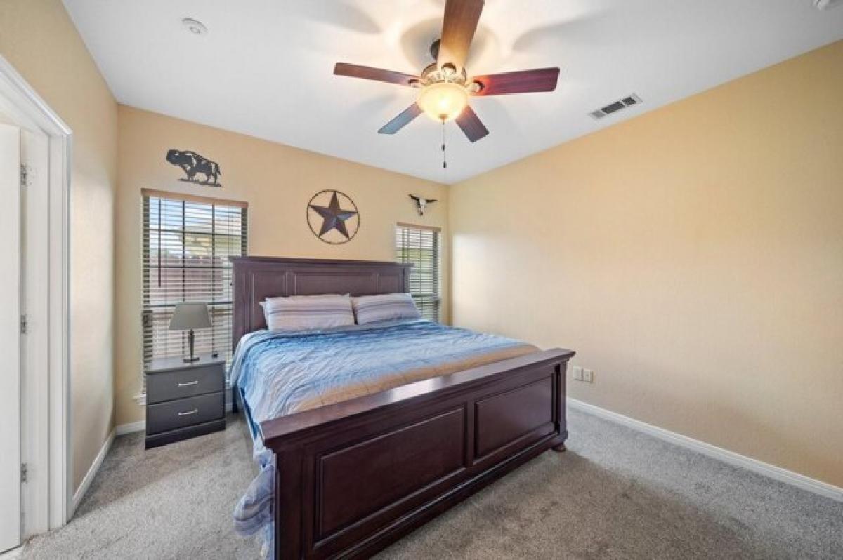 Picture of Home For Sale in Robinson, Texas, United States