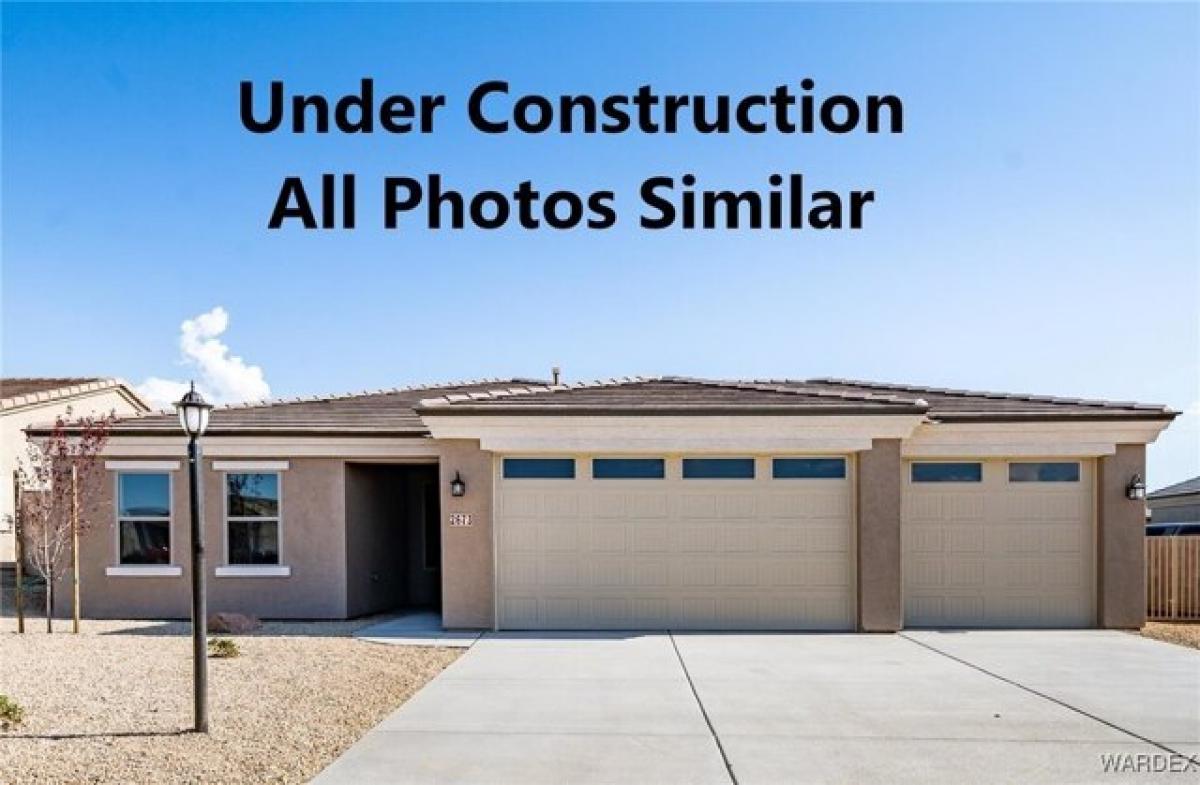 Picture of Home For Sale in Fort Mohave, Arizona, United States