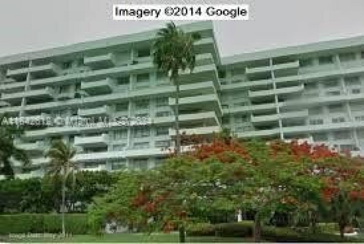 Picture of Home For Sale in Key Biscayne, Florida, United States